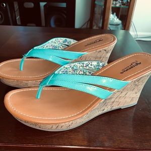 BRAND NEW! Arizona Jeans Wedge Sandals NWOT